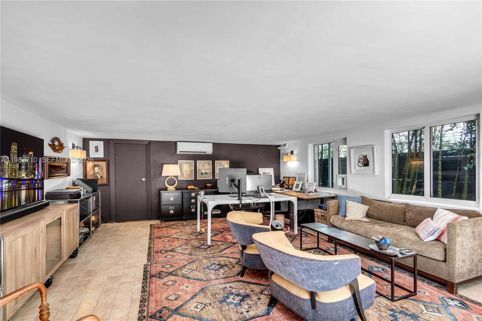 140 Hampton Ln Key Biscayne, FL 33149