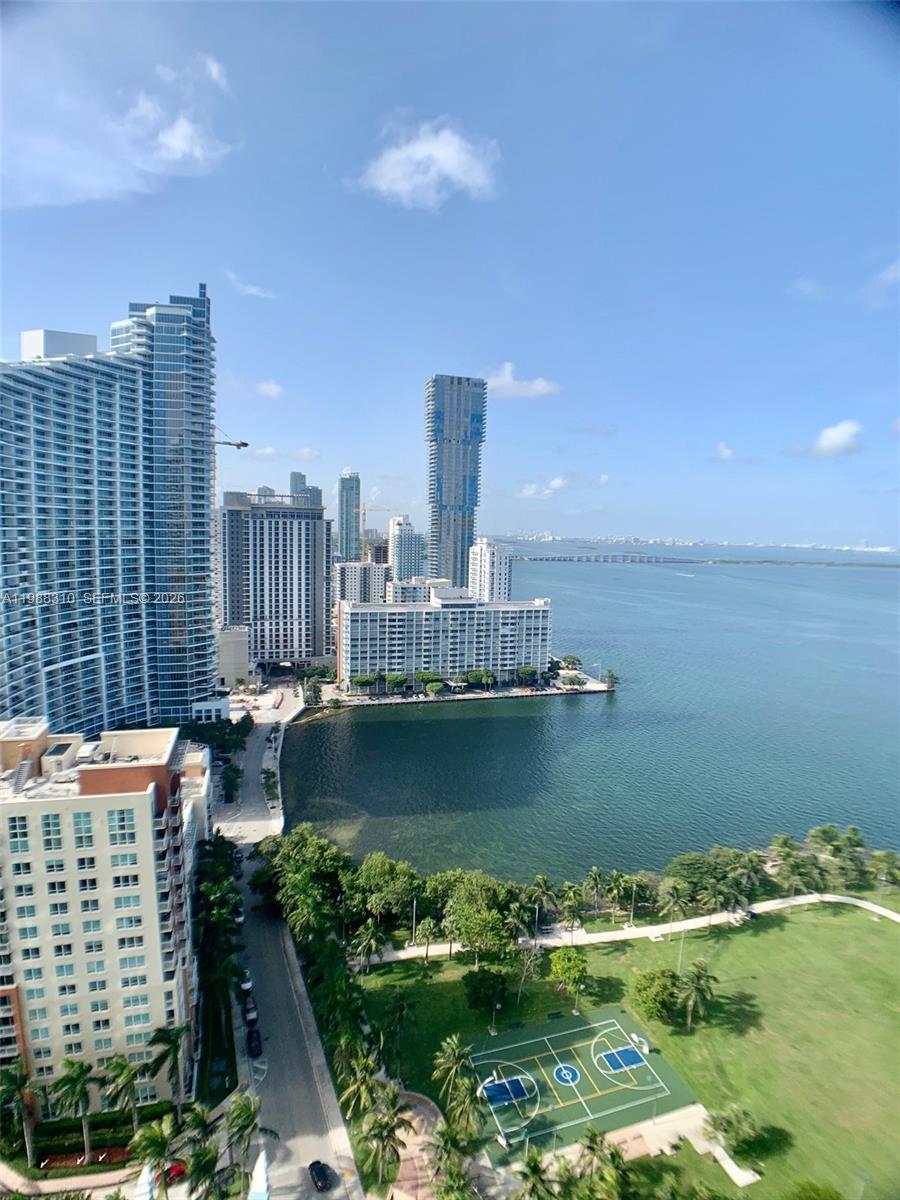 image Quantum on the Bay10