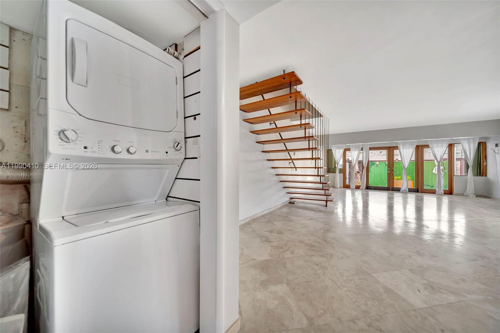 2293 NE 122nd St #2293 North Miami, FL 33181