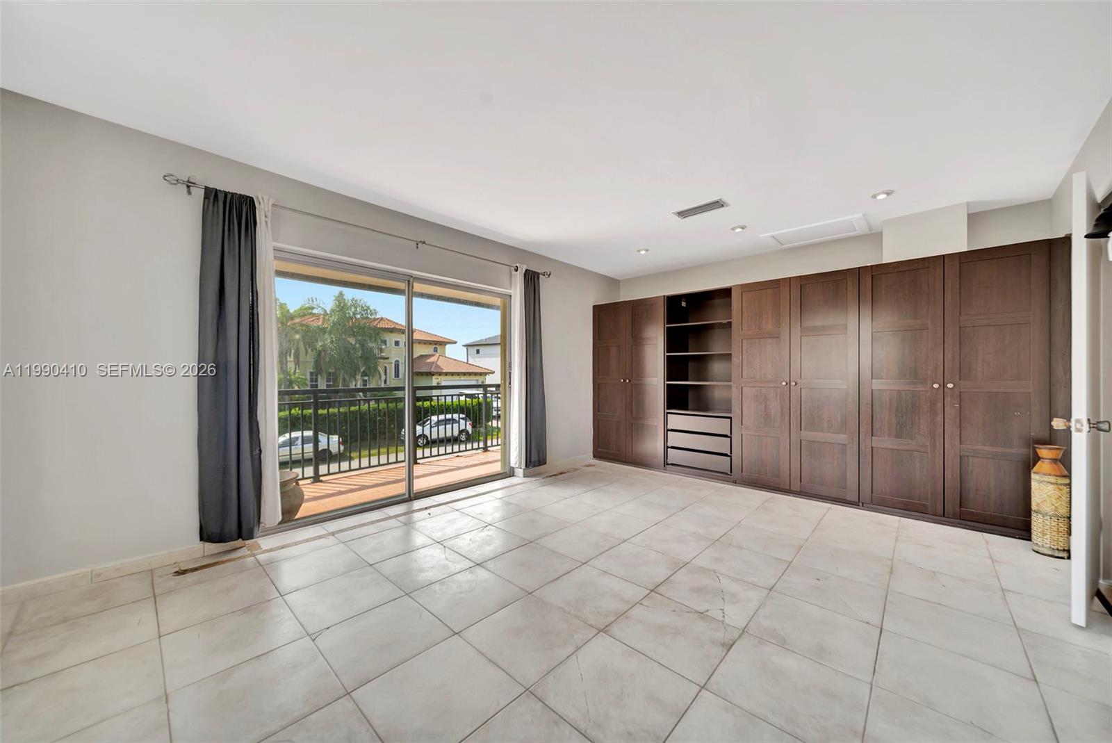 2293 NE 122nd St #2293 North Miami, FL 33181