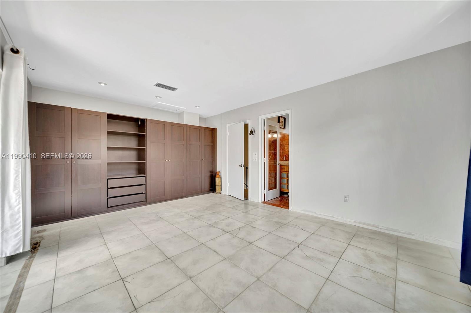 2293 NE 122nd St #2293 North Miami, FL 33181