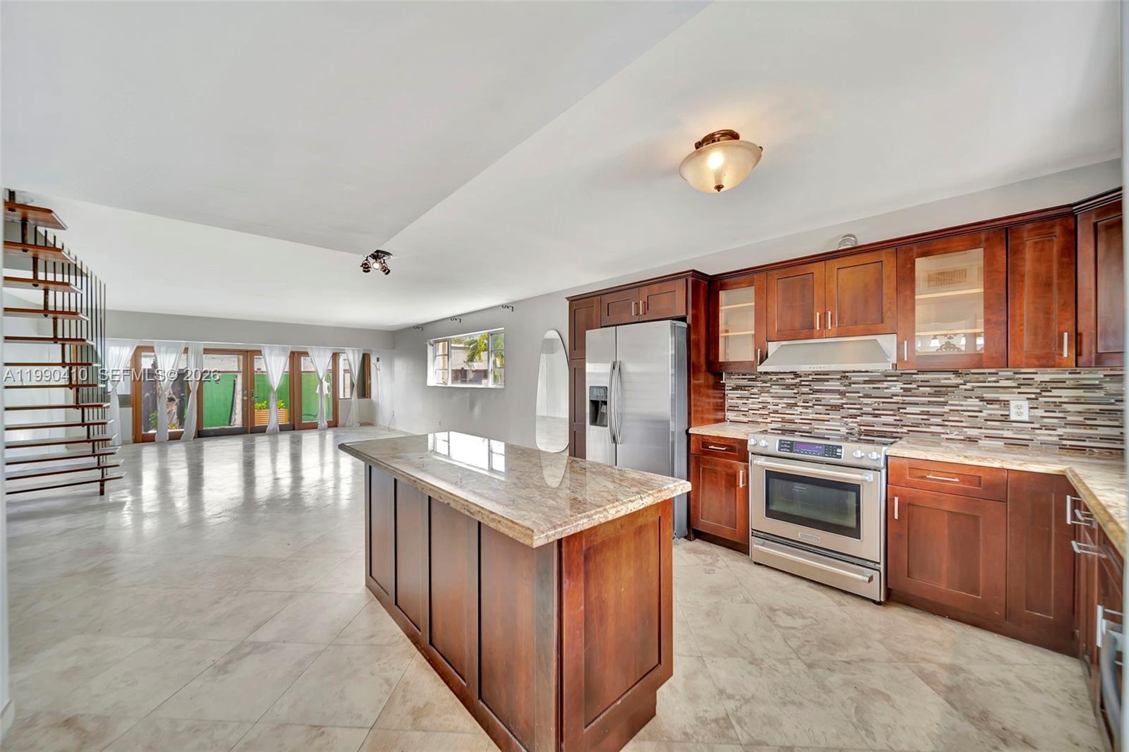 2293 NE 122nd St #2293 North Miami, FL 33181