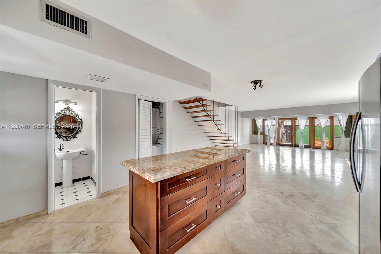 2293 NE 122nd St #2293 North Miami, FL 33181