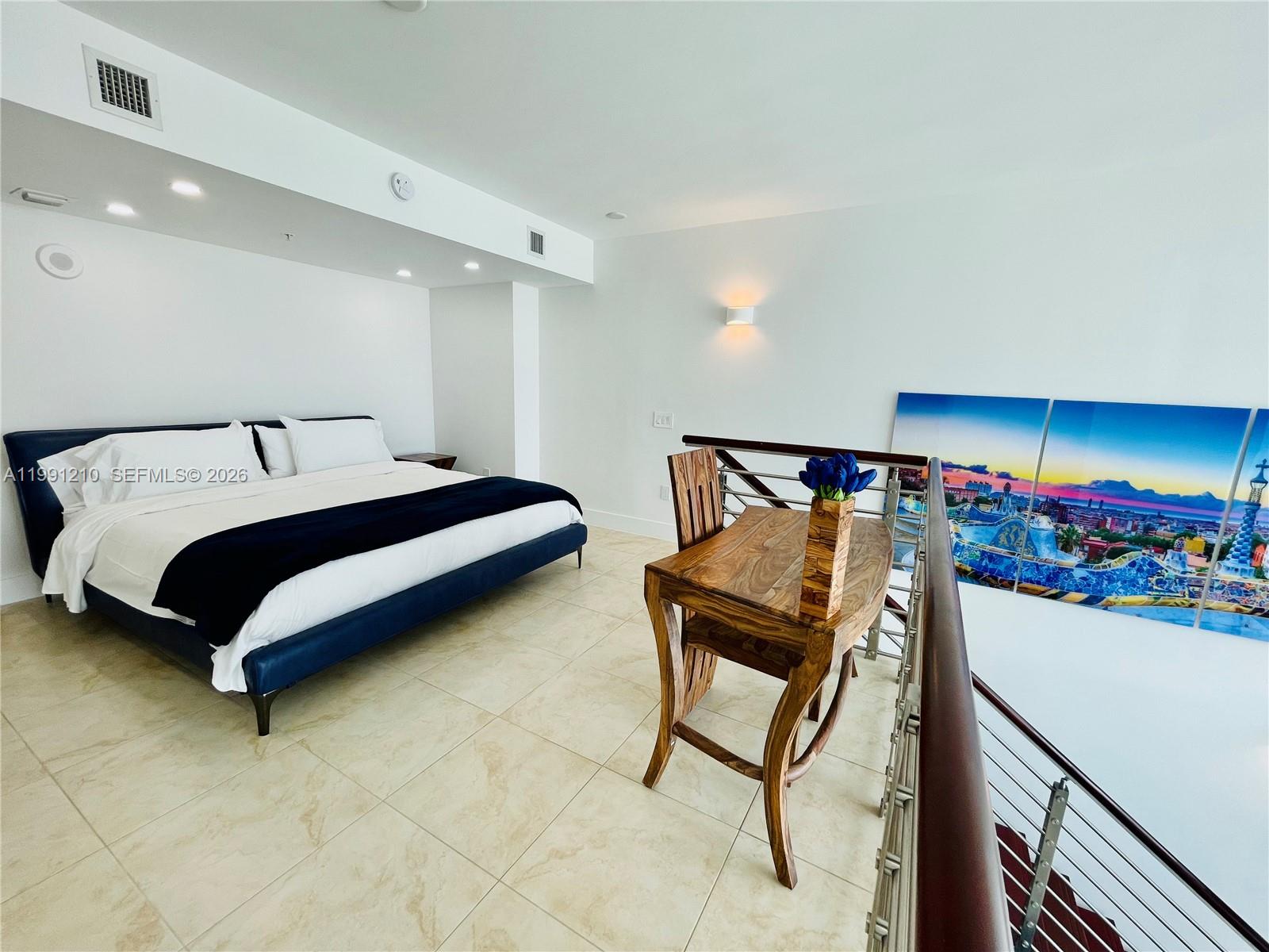 image Brickell on the River South9