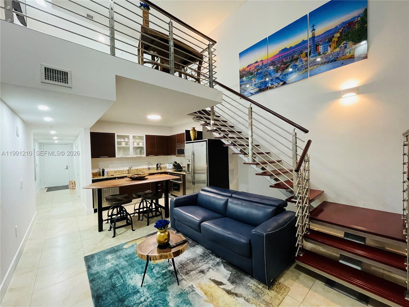 image Brickell on the River South2