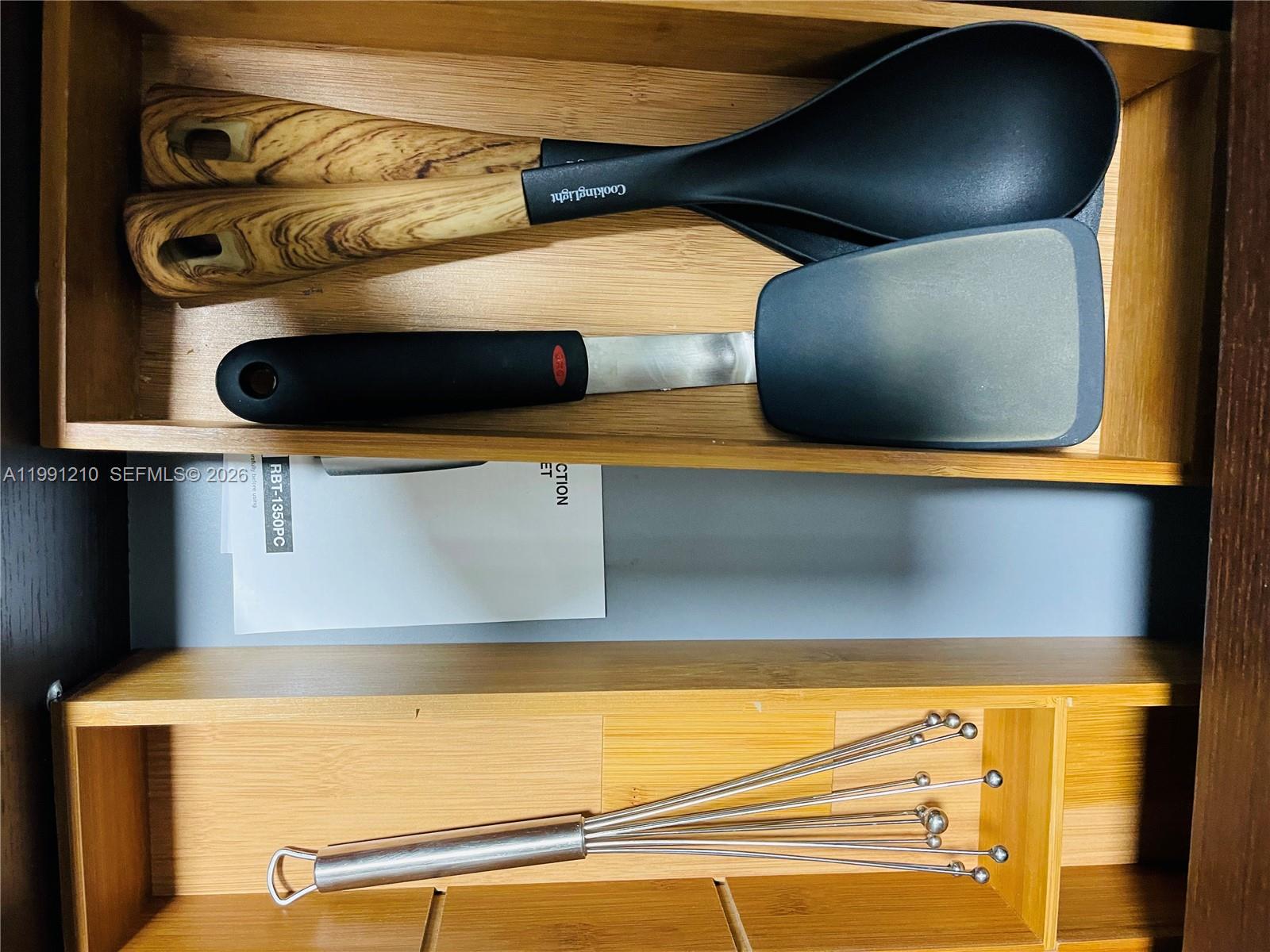 image Brickell on the River South35