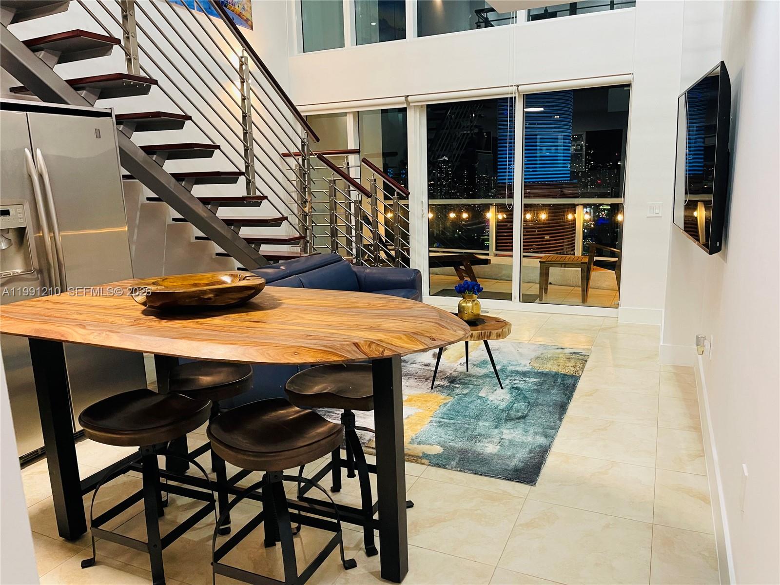 image Brickell on the River South38