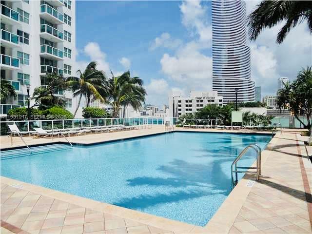 image Brickell on the River South49