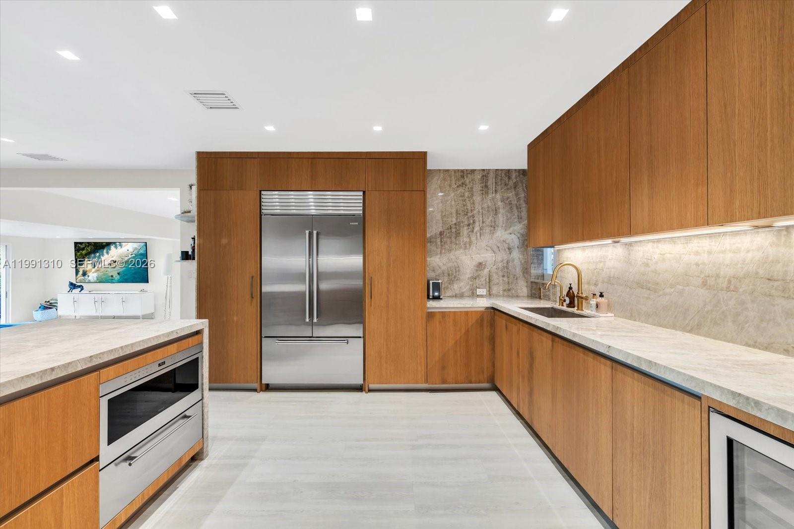 1277 Biscaya Dr Surfside, FL 33154