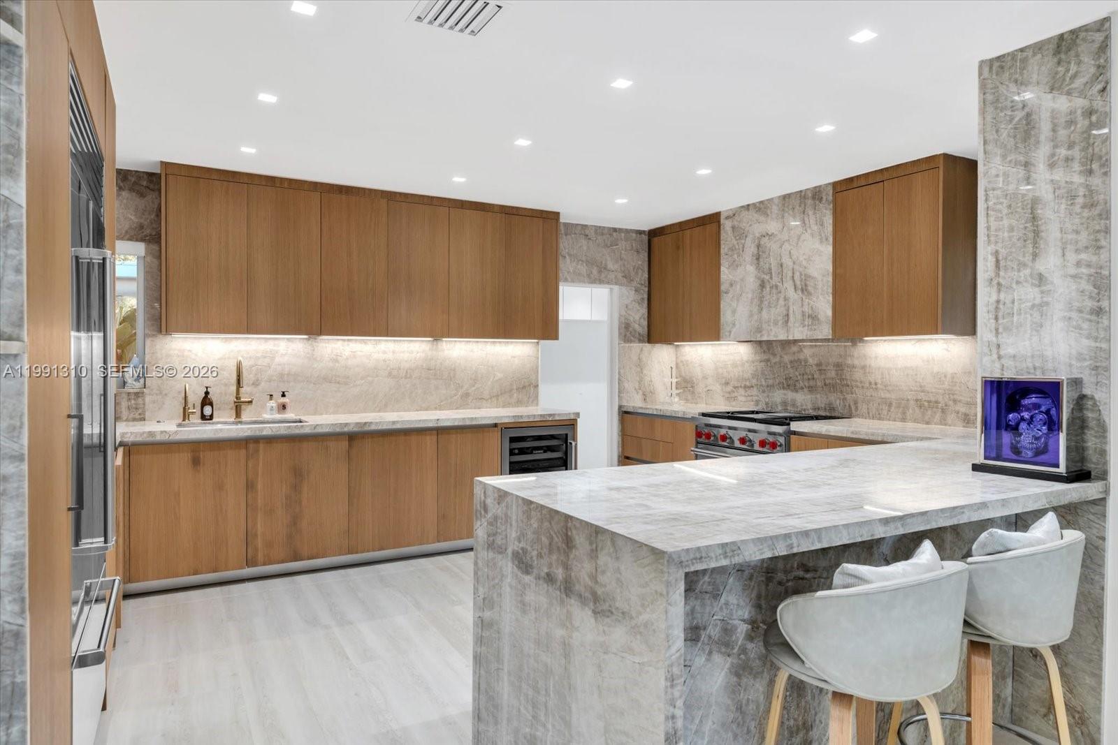 1277 Biscaya Dr Surfside, FL 33154