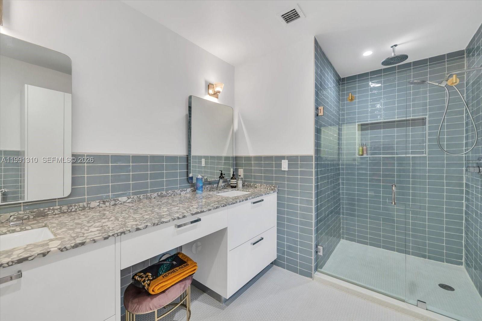 1277 Biscaya Dr Surfside, FL 33154