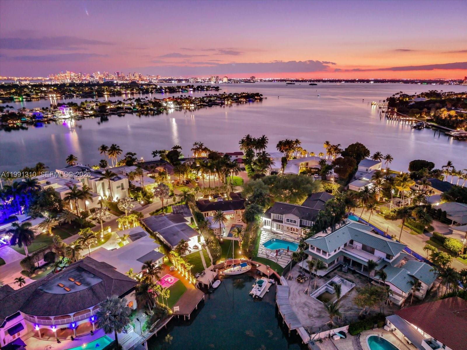 1277 Biscaya Dr Surfside, FL 33154