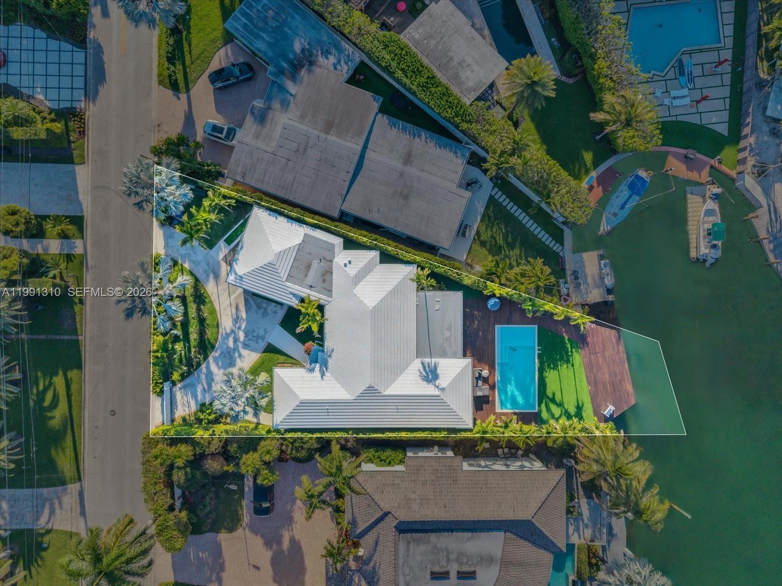 1277 Biscaya Dr Surfside, FL 33154