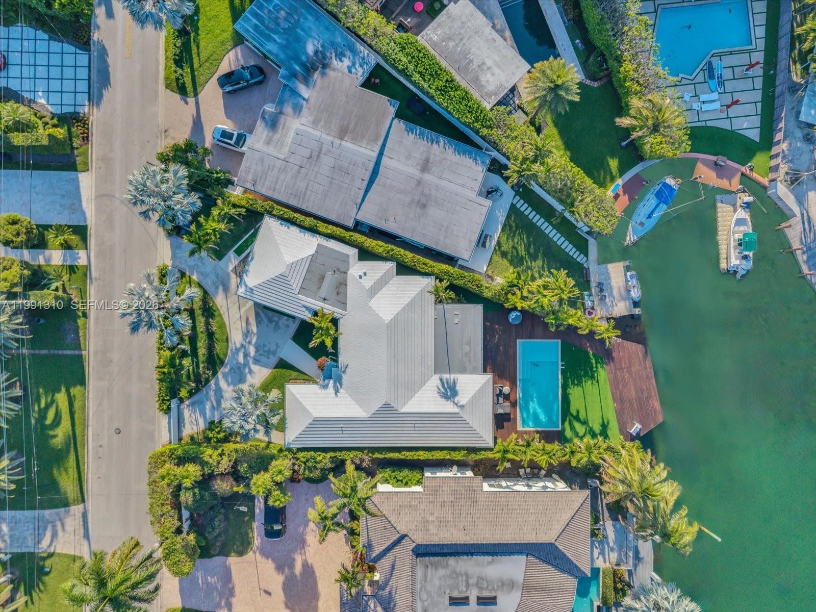 1277 Biscaya Dr Surfside, FL 33154