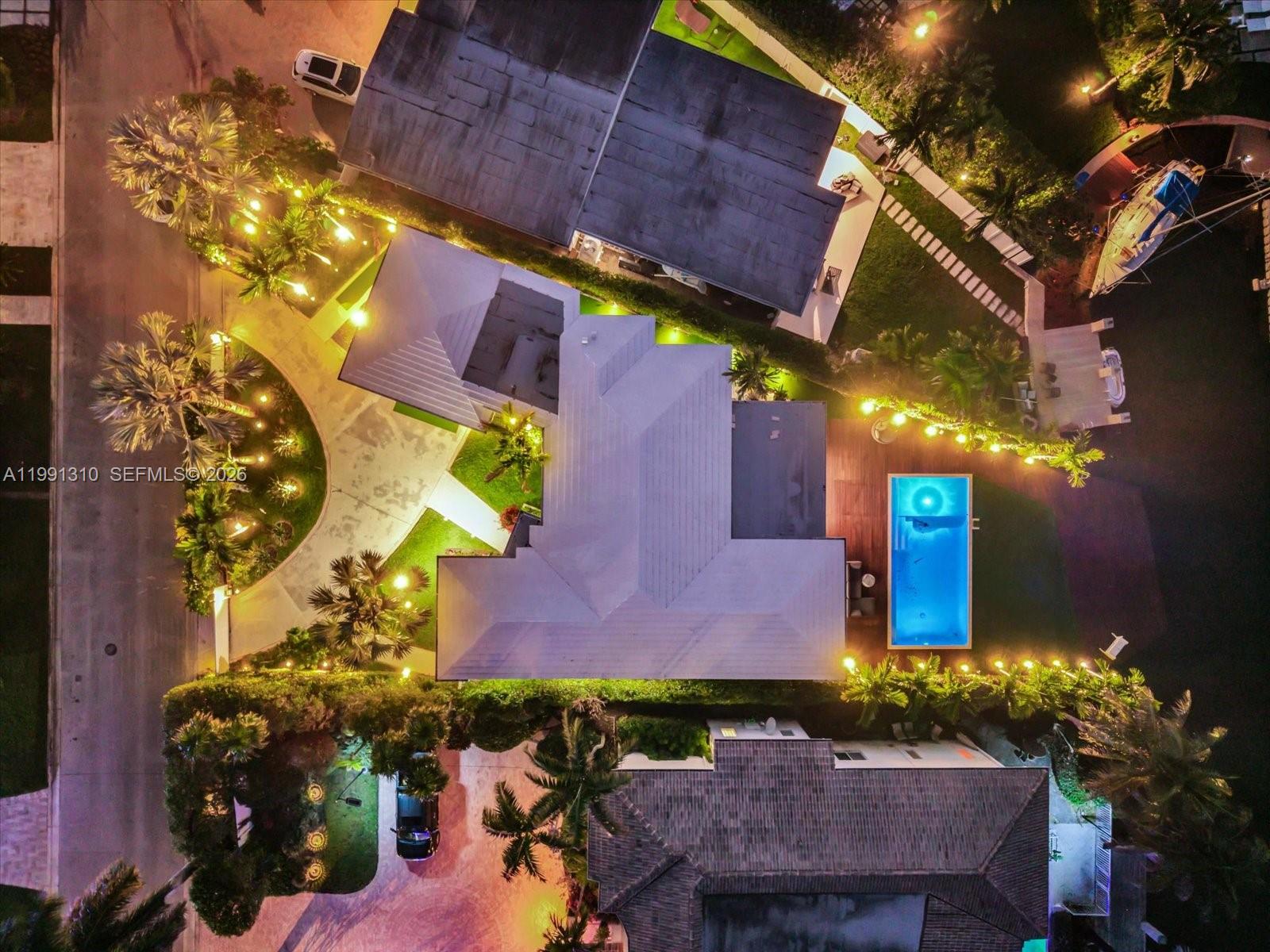 1277 Biscaya Dr Surfside, FL 33154