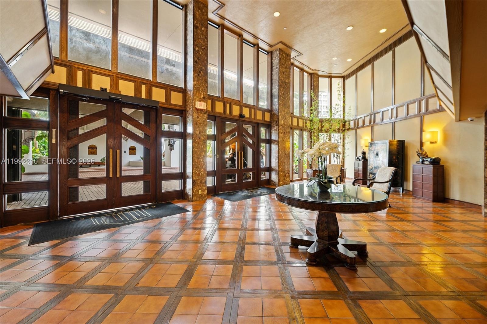 520 Brickell Key Dr #A1712 Miami, FL 33131