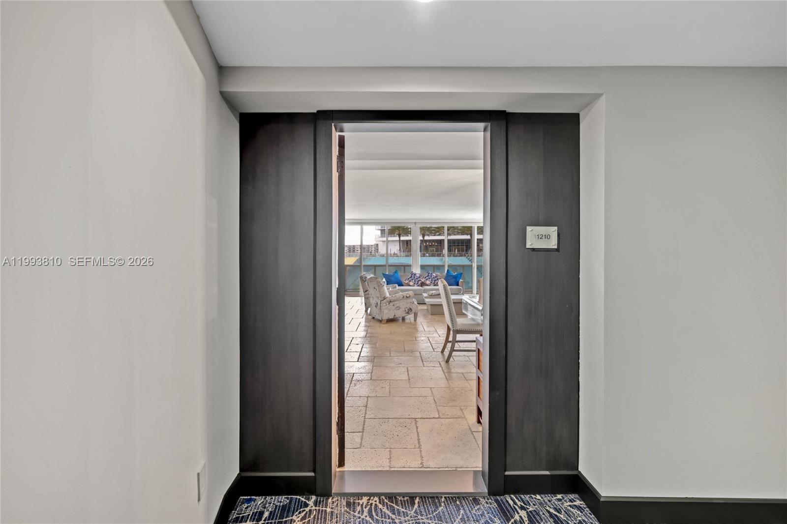 image Beach Club 332