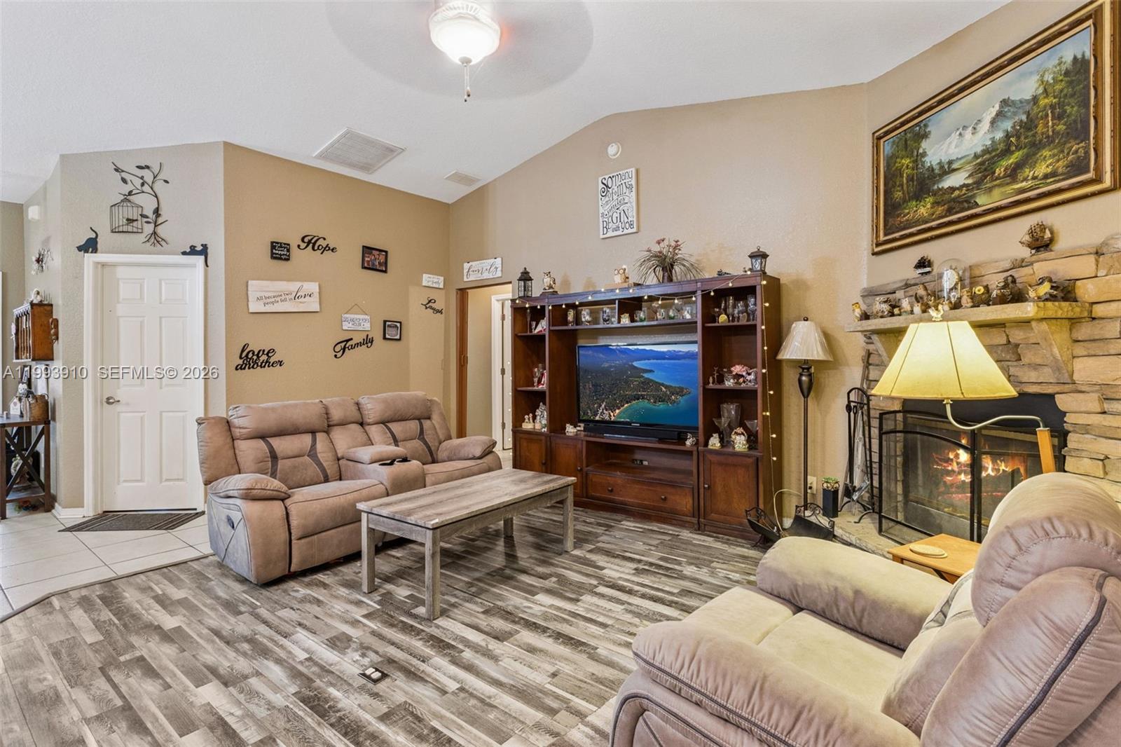 14170 Se 4th St Williston, FL 32696