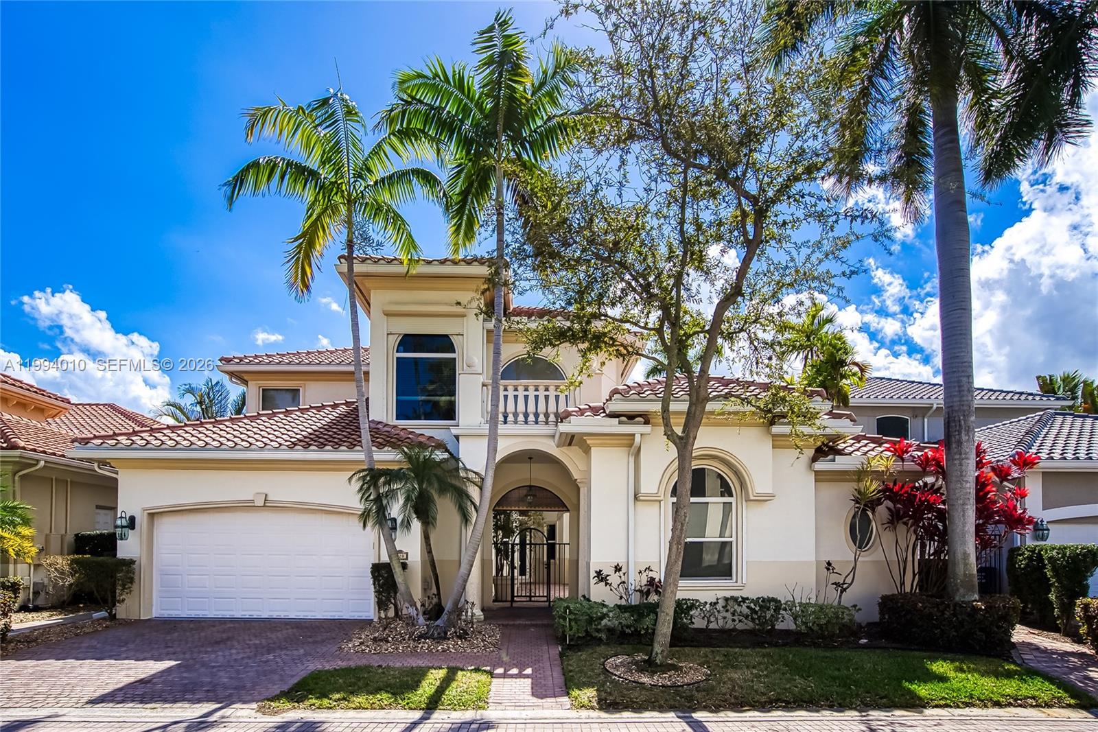 920 Captiva Dr