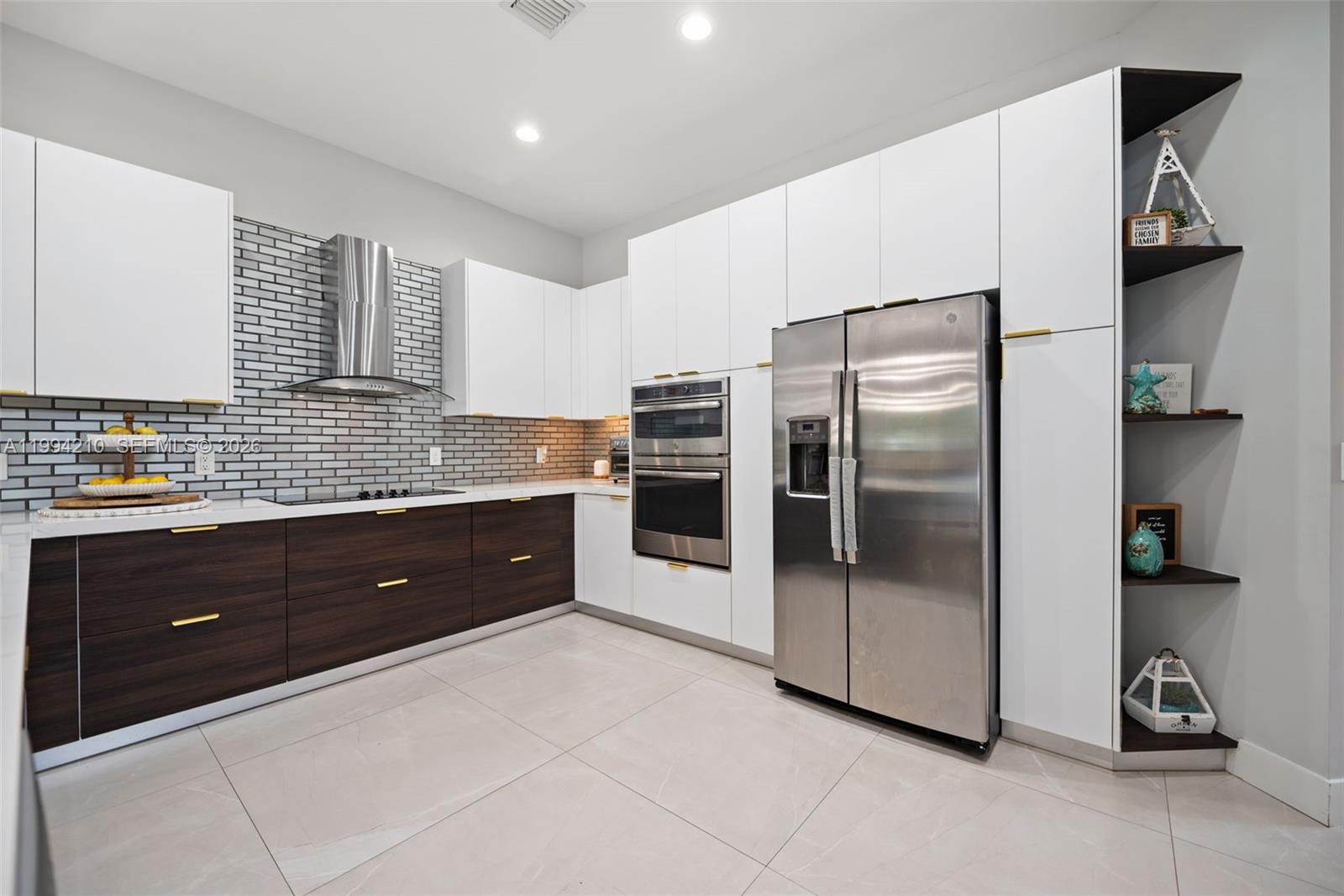 3242 SW 44th St Dania Beach, FL 33312