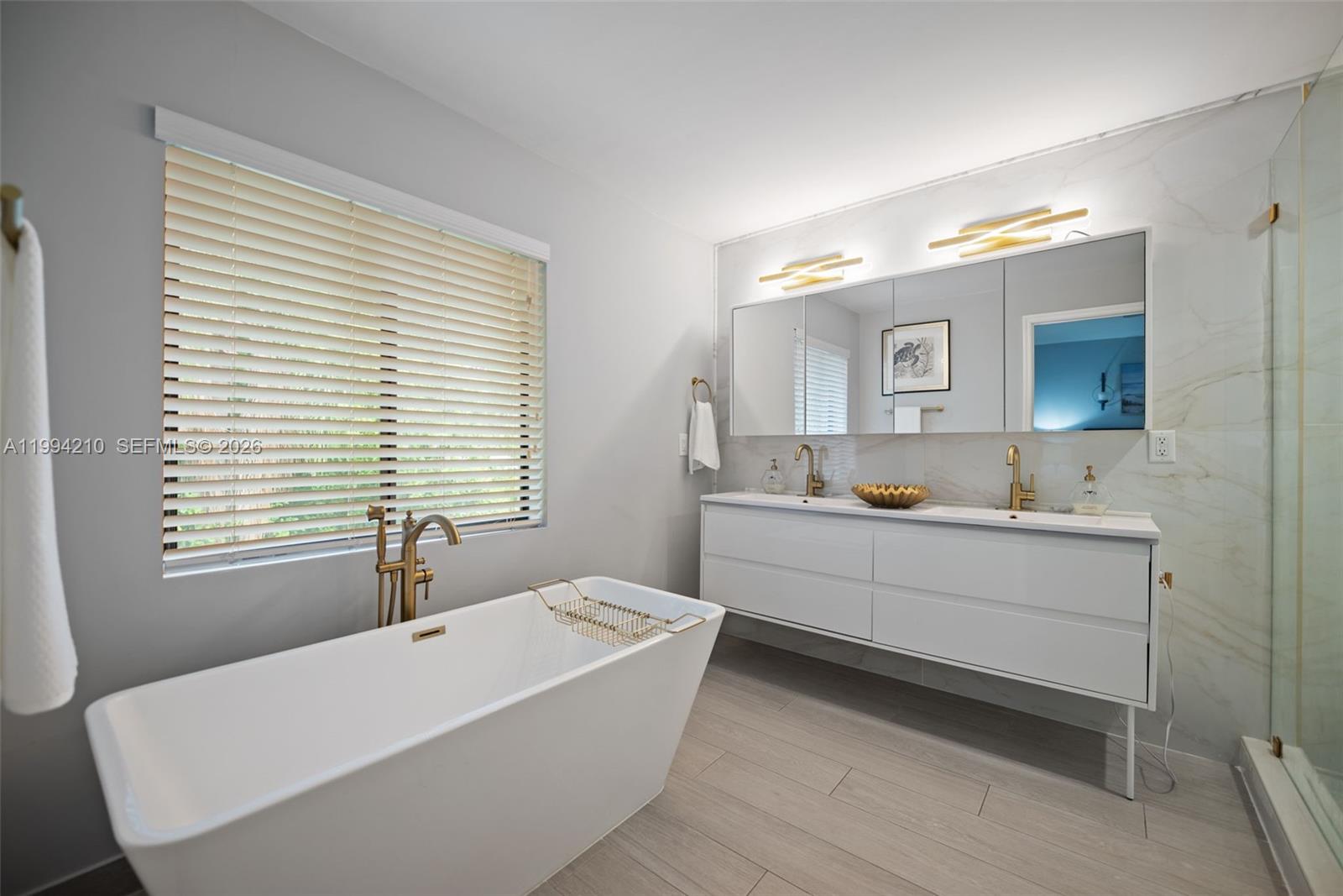 3242 SW 44th St Dania Beach, FL 33312