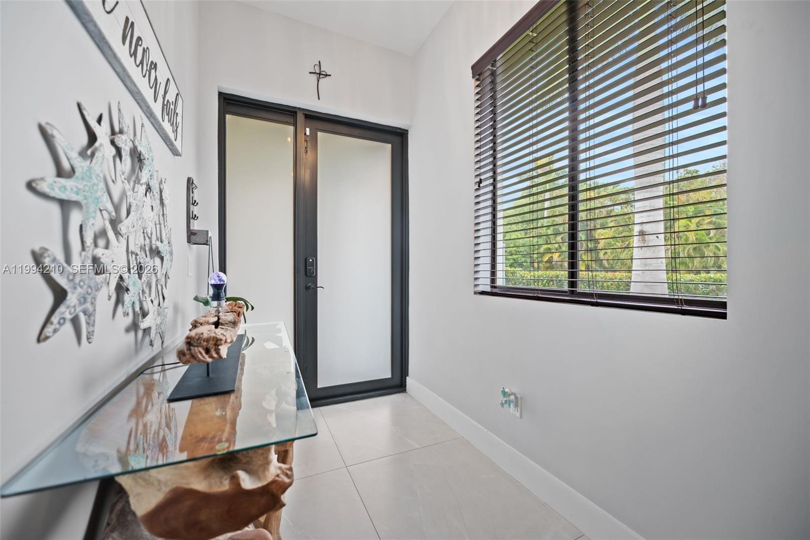 3242 SW 44th St Dania Beach, FL 33312