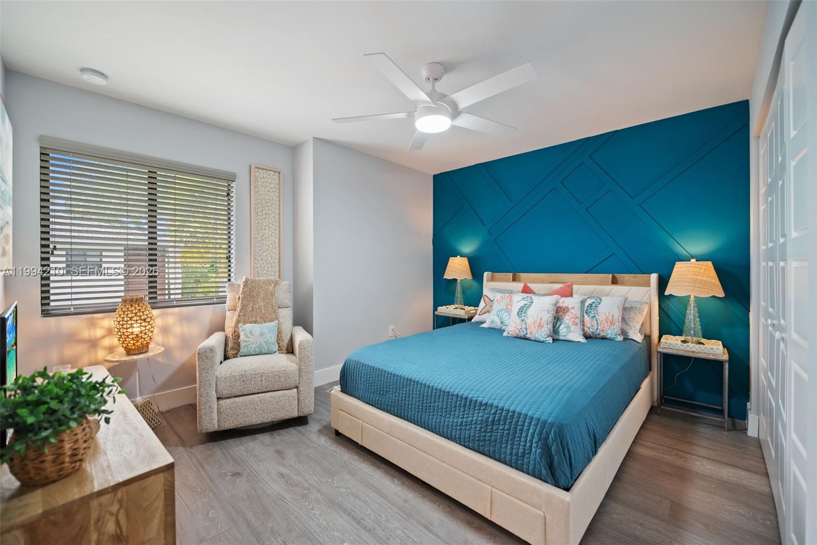 3242 SW 44th St Dania Beach, FL 33312