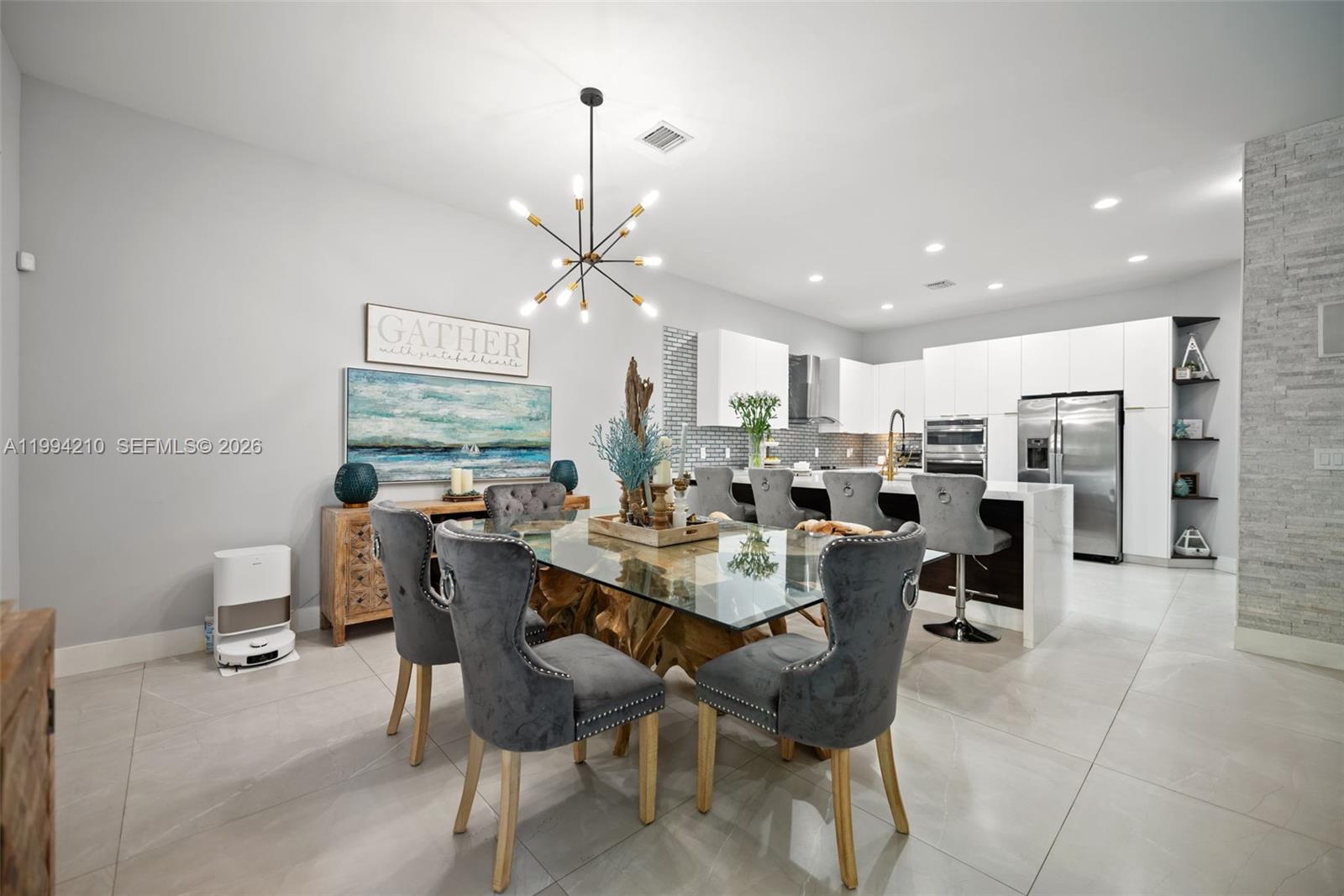 3242 SW 44th St Dania Beach, FL 33312