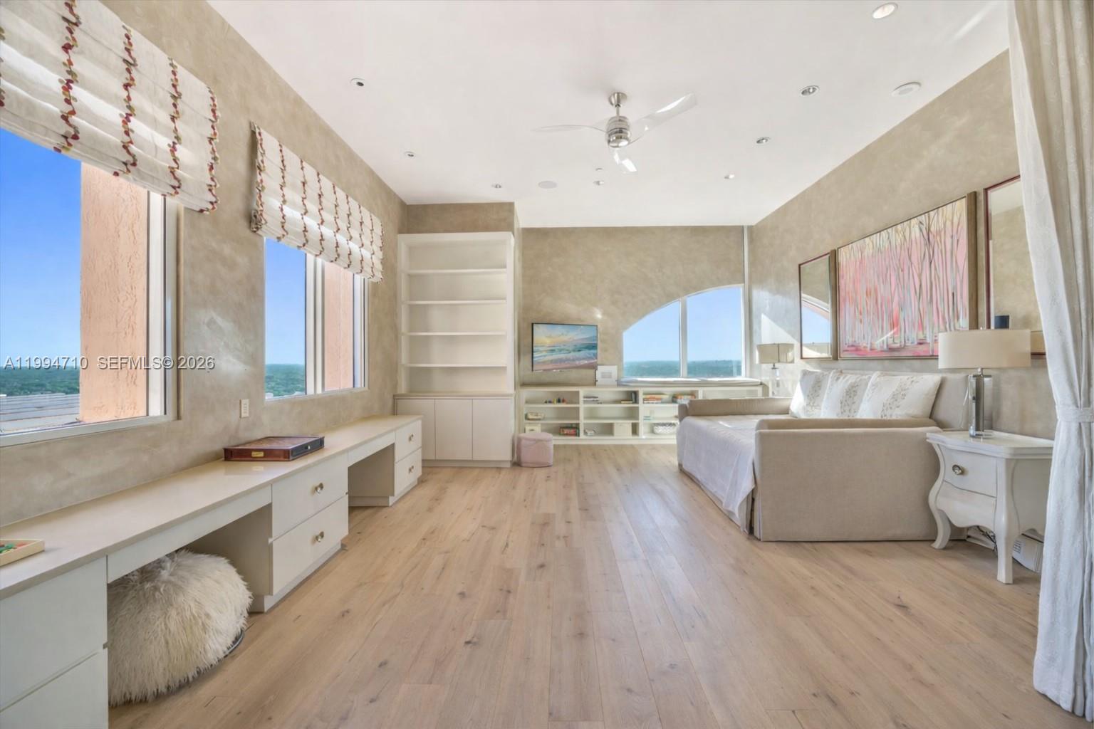 60 Edgewater Dr #TS-A Coral Gables, FL 33133