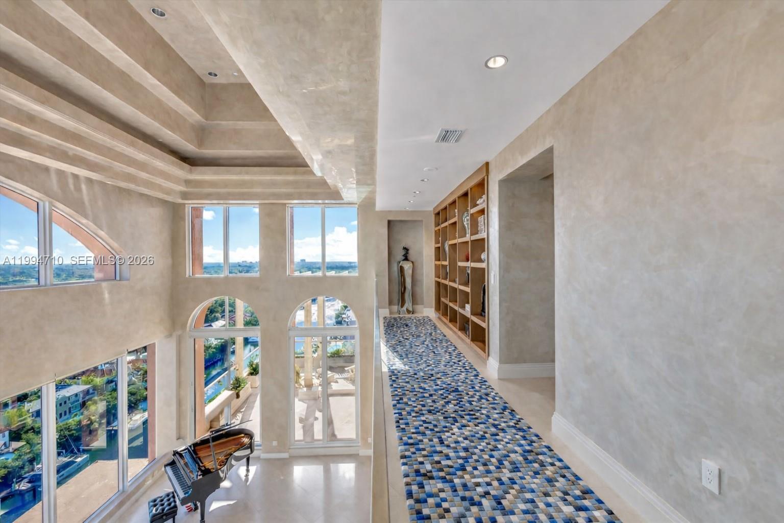 60 Edgewater Dr #TS-A Coral Gables, FL 33133