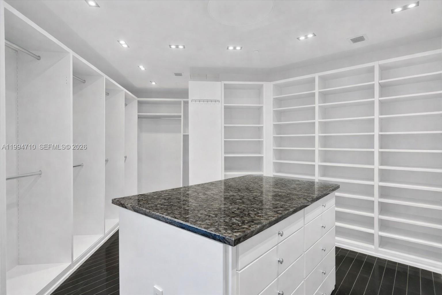 60 Edgewater Dr #TS-A Coral Gables, FL 33133