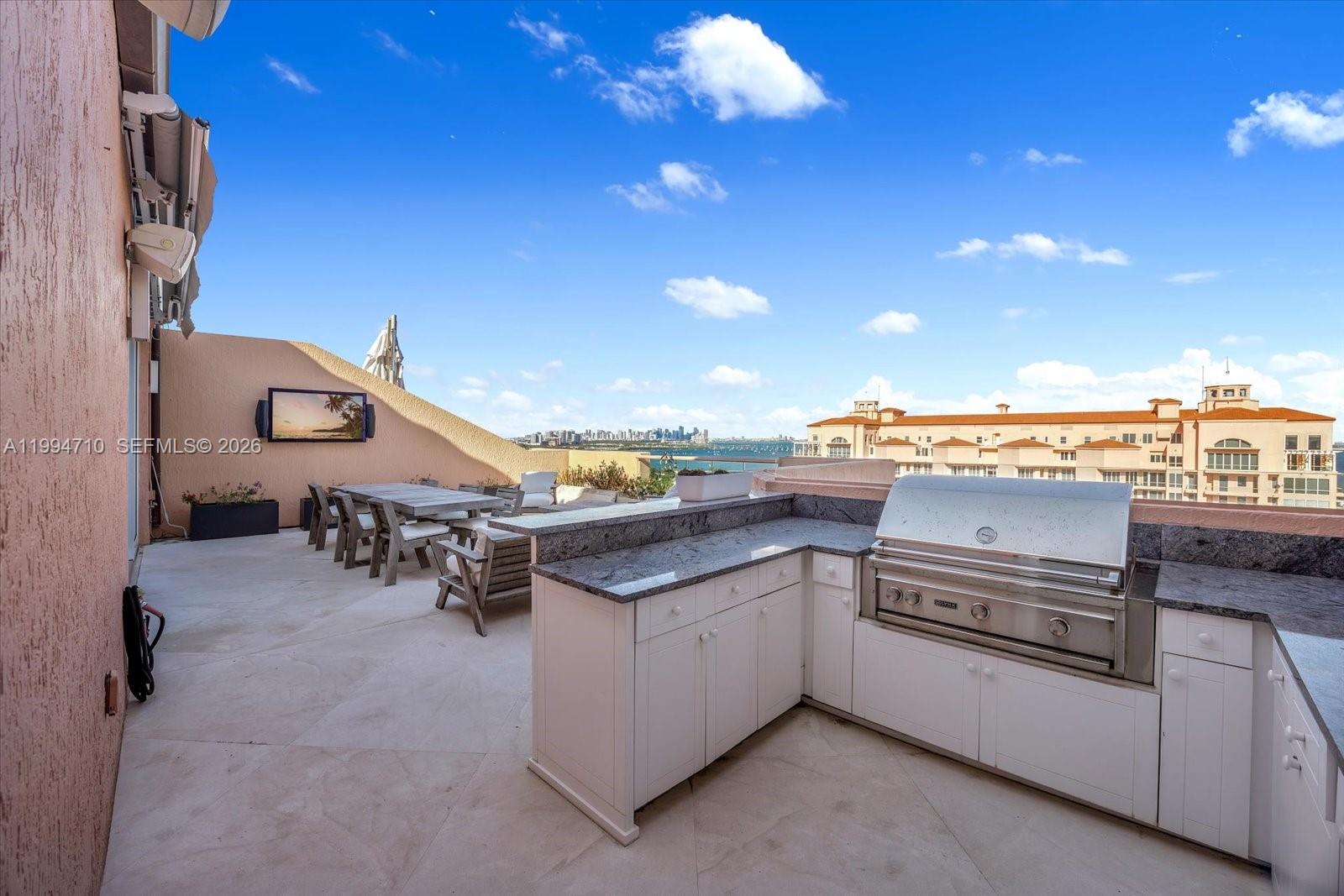 60 Edgewater Dr #TS-A Coral Gables, FL 33133