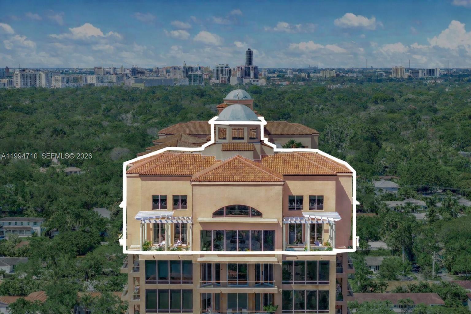 60 Edgewater Dr #TS-A Coral Gables, FL 33133