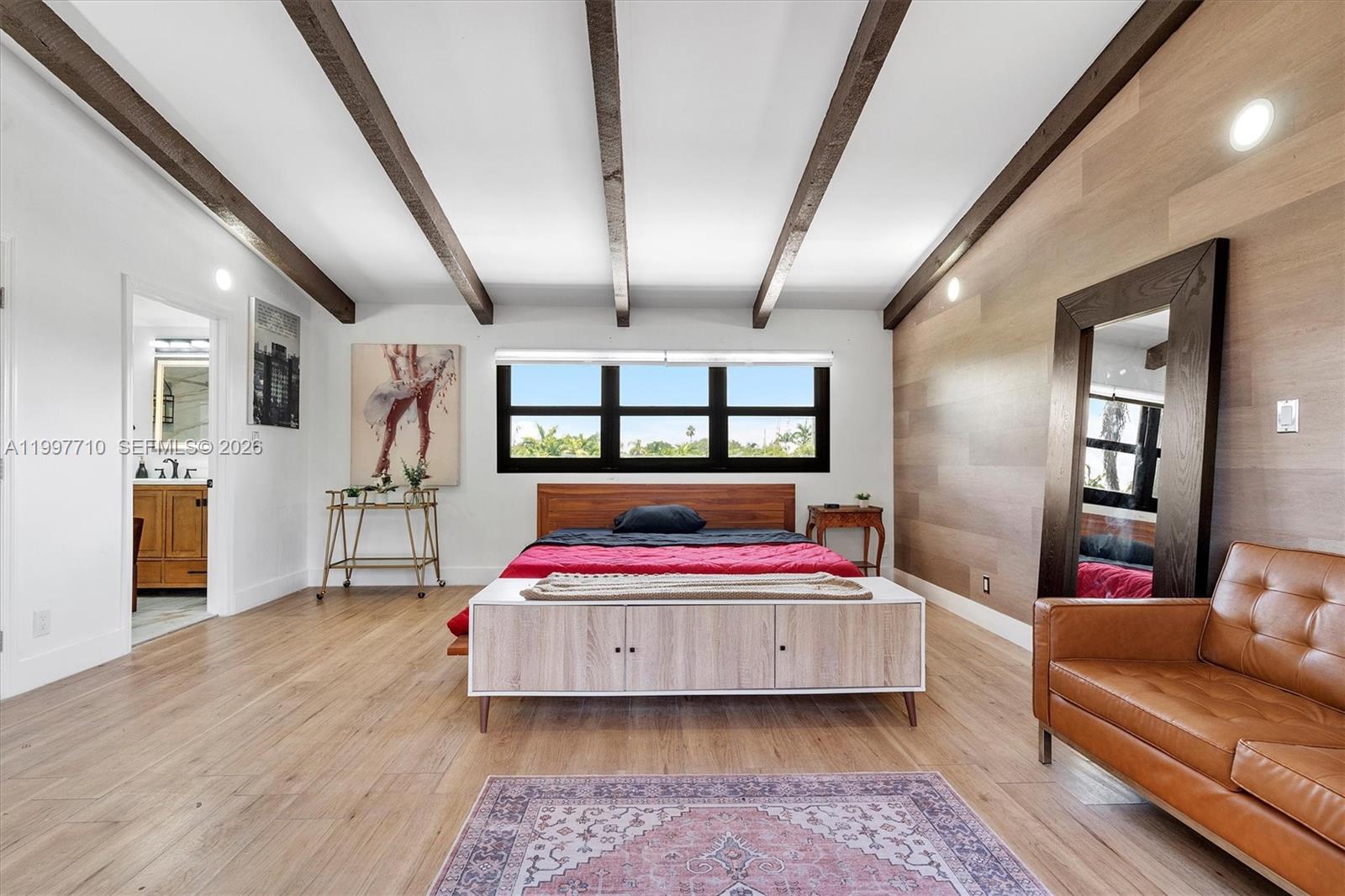 3375 NE 20th Ave Oakland Park, FL 33306