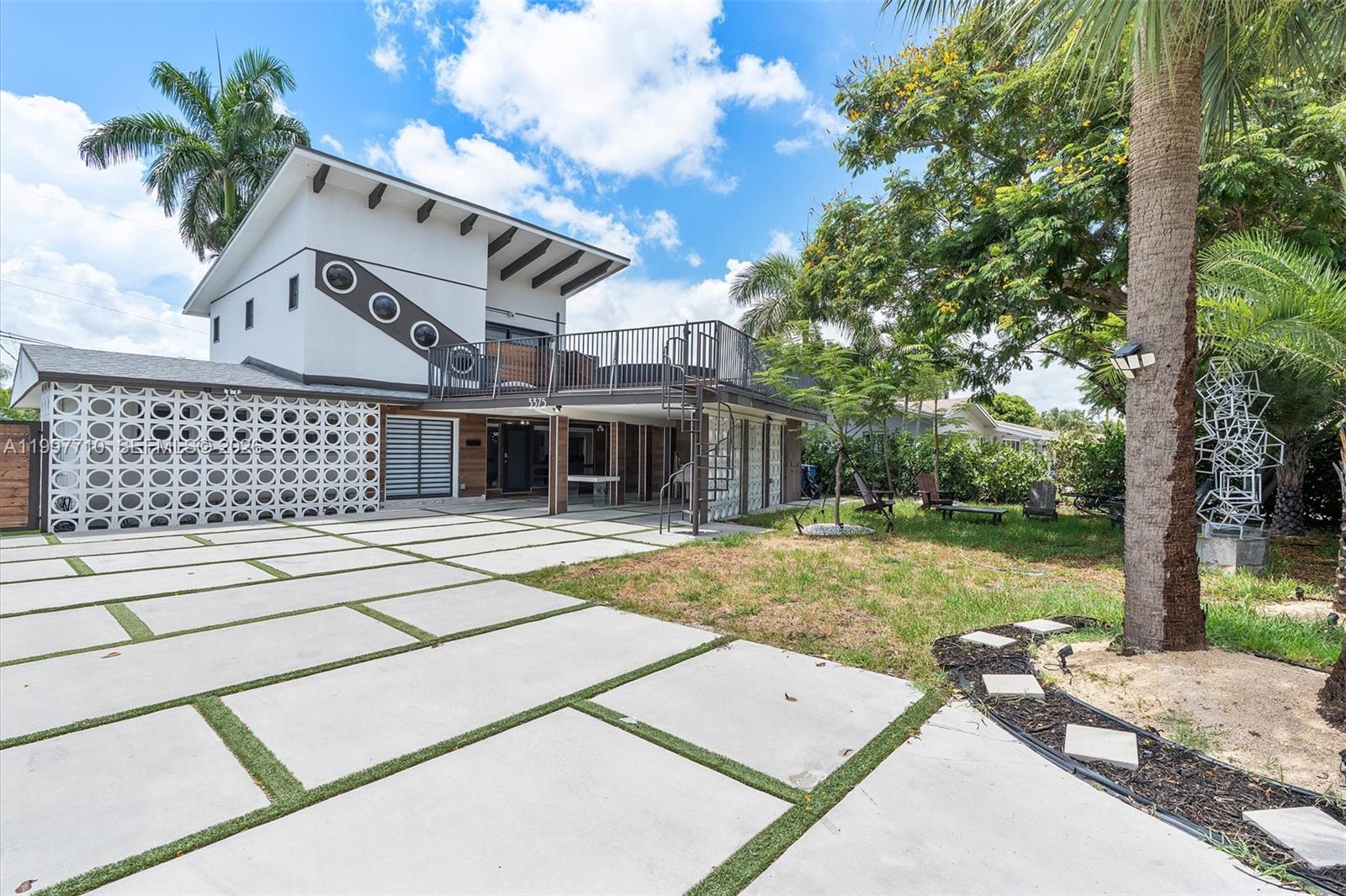 3375 NE 20th Ave Oakland Park, FL 33306