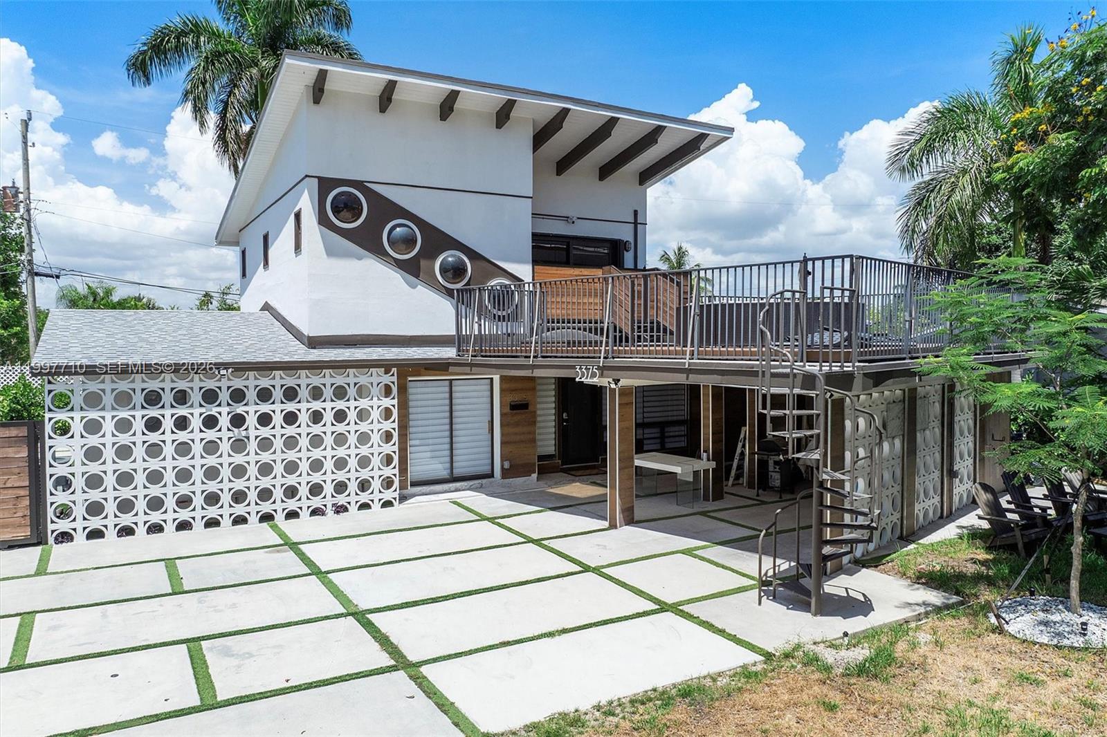 3375 NE 20th Ave Oakland Park, FL 33306