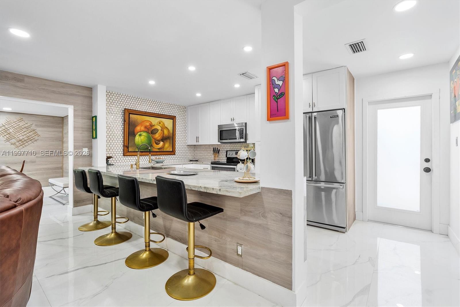 3375 NE 20th Ave Oakland Park, FL 33306