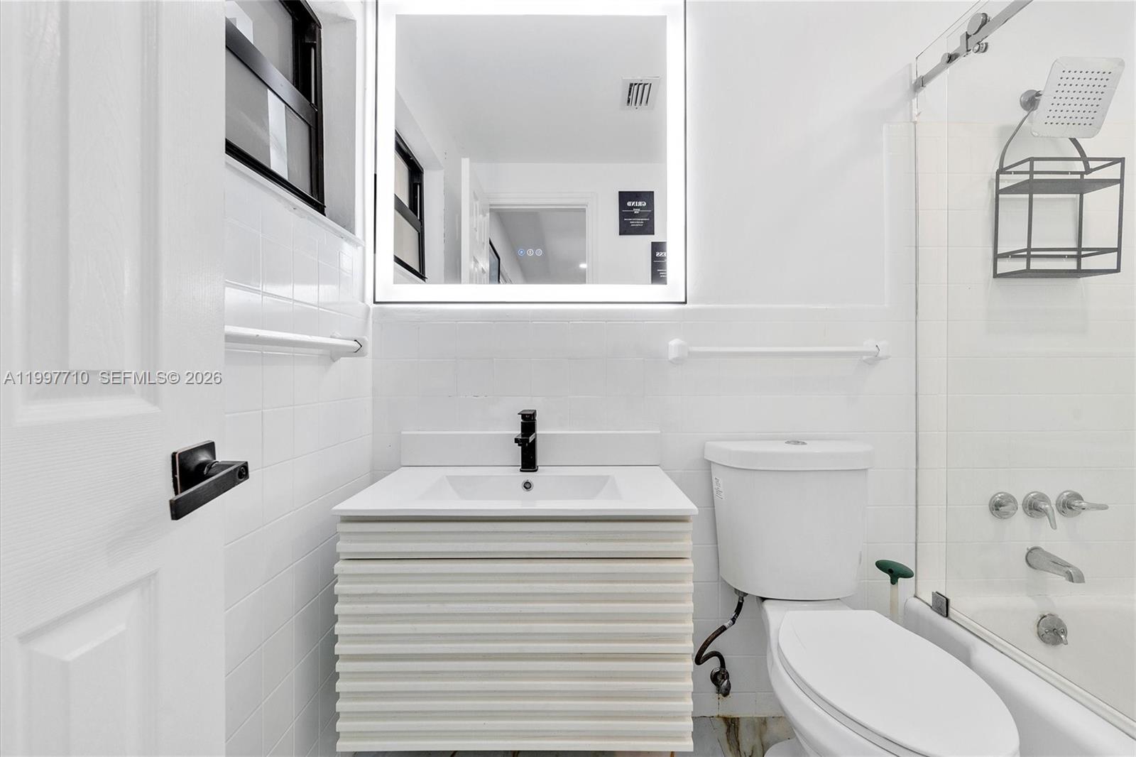 3375 NE 20th Ave Oakland Park, FL 33306