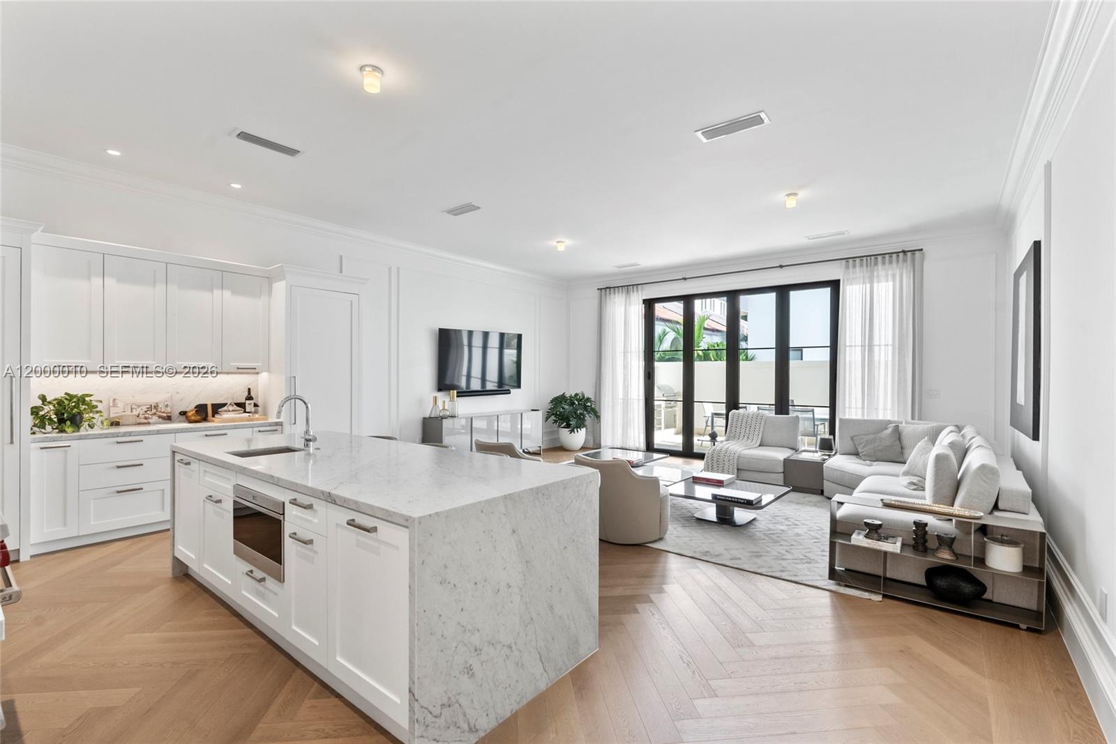 2617 Anderson Rd Coral Gables, FL 33134