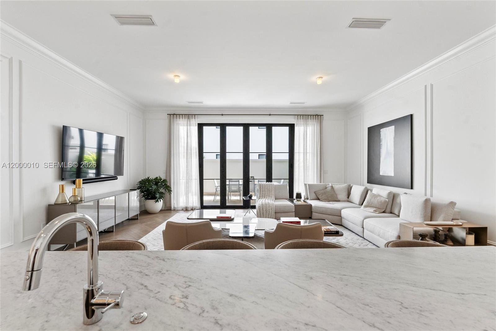 2617 Anderson Rd Coral Gables, FL 33134