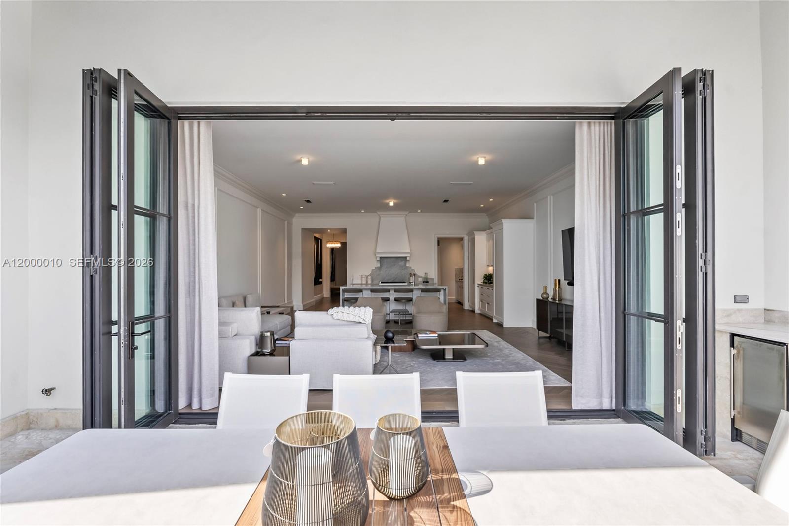 2617 Anderson Rd Coral Gables, FL 33134