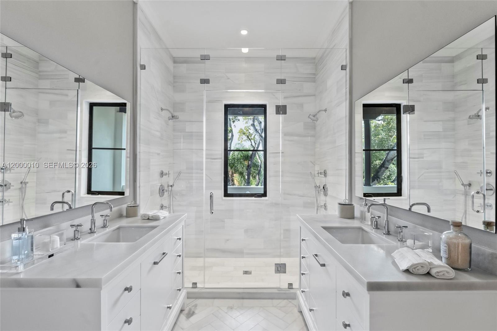 2617 Anderson Rd Coral Gables, FL 33134