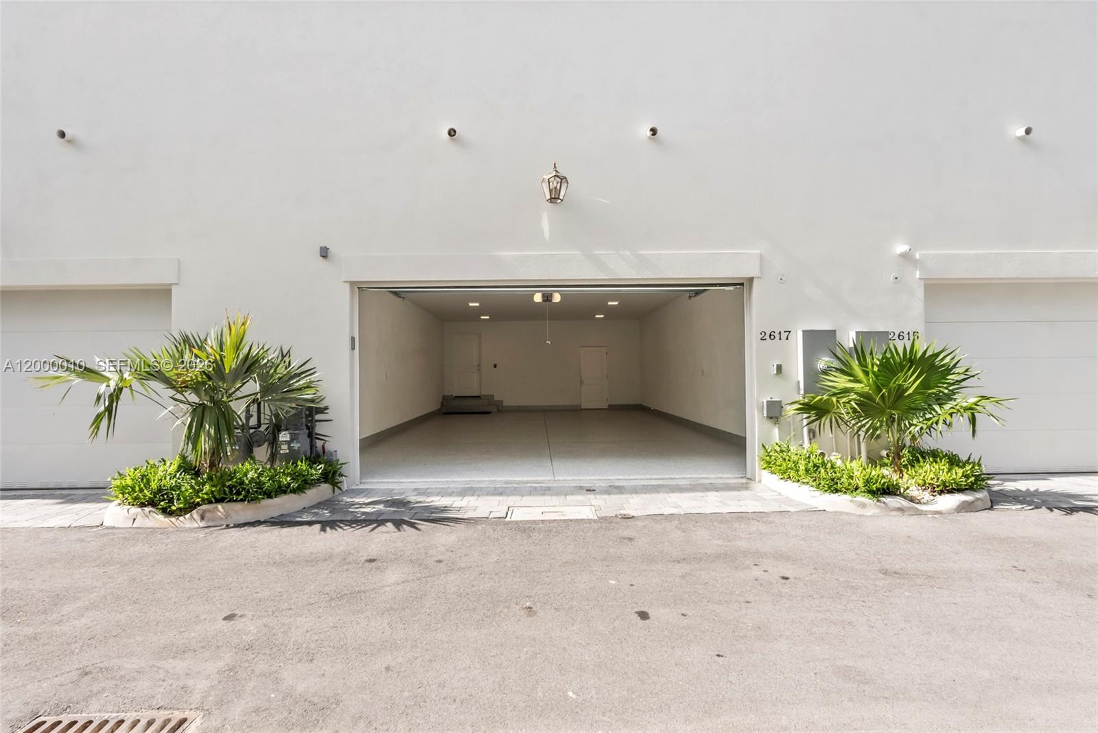 2617 Anderson Rd Coral Gables, FL 33134