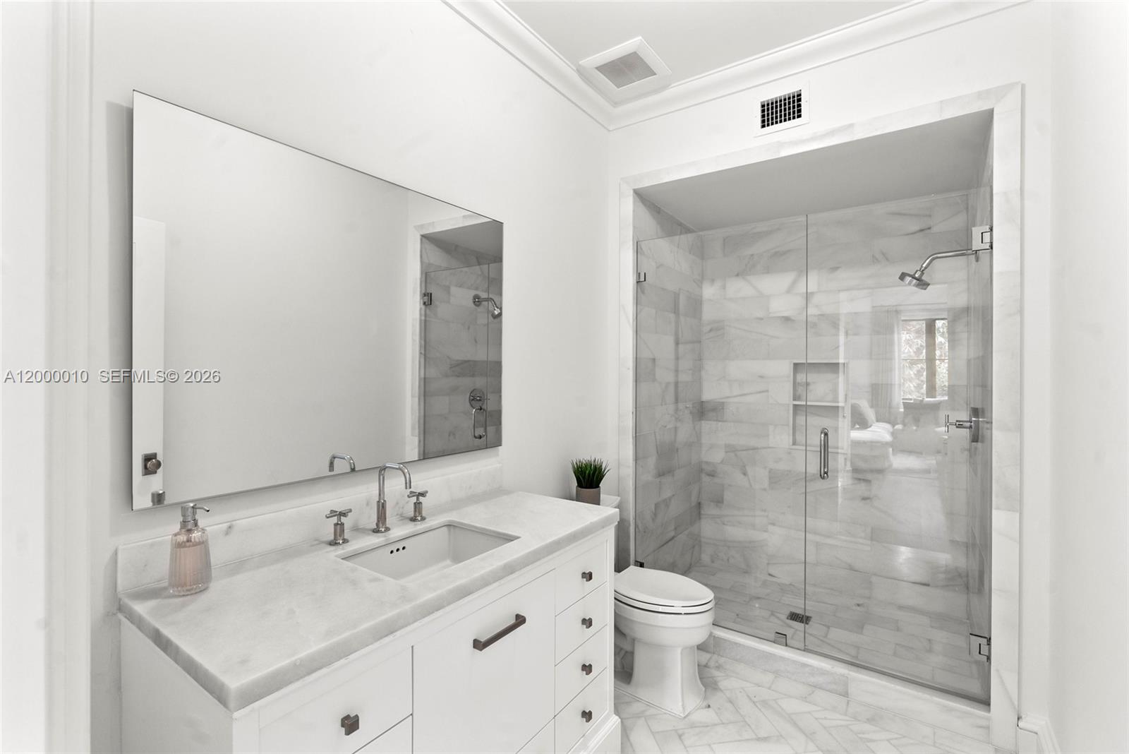 2617 Anderson Rd Coral Gables, FL 33134