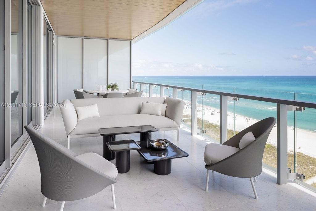 5775 Collins Ave #1102 Miami Beach, FL 33140