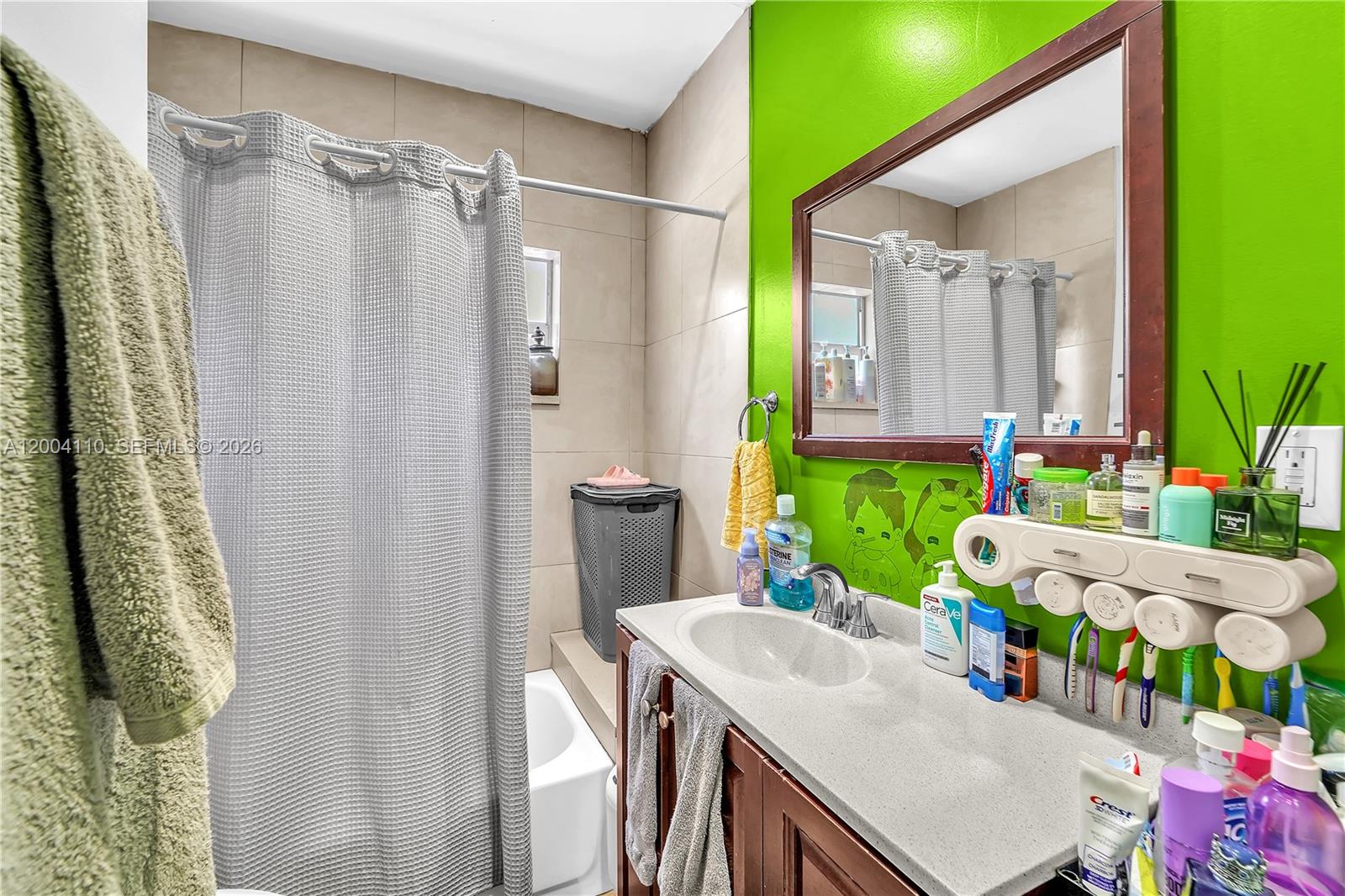 219 SW 6th Ave Miami, FL 33130