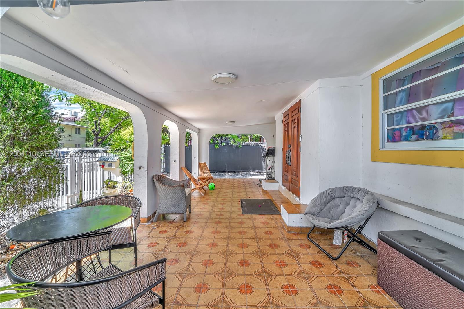 219 SW 6th Ave Miami, FL 33130