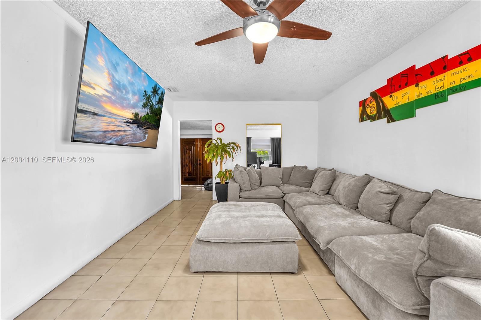 219 SW 6th Ave Miami, FL 33130