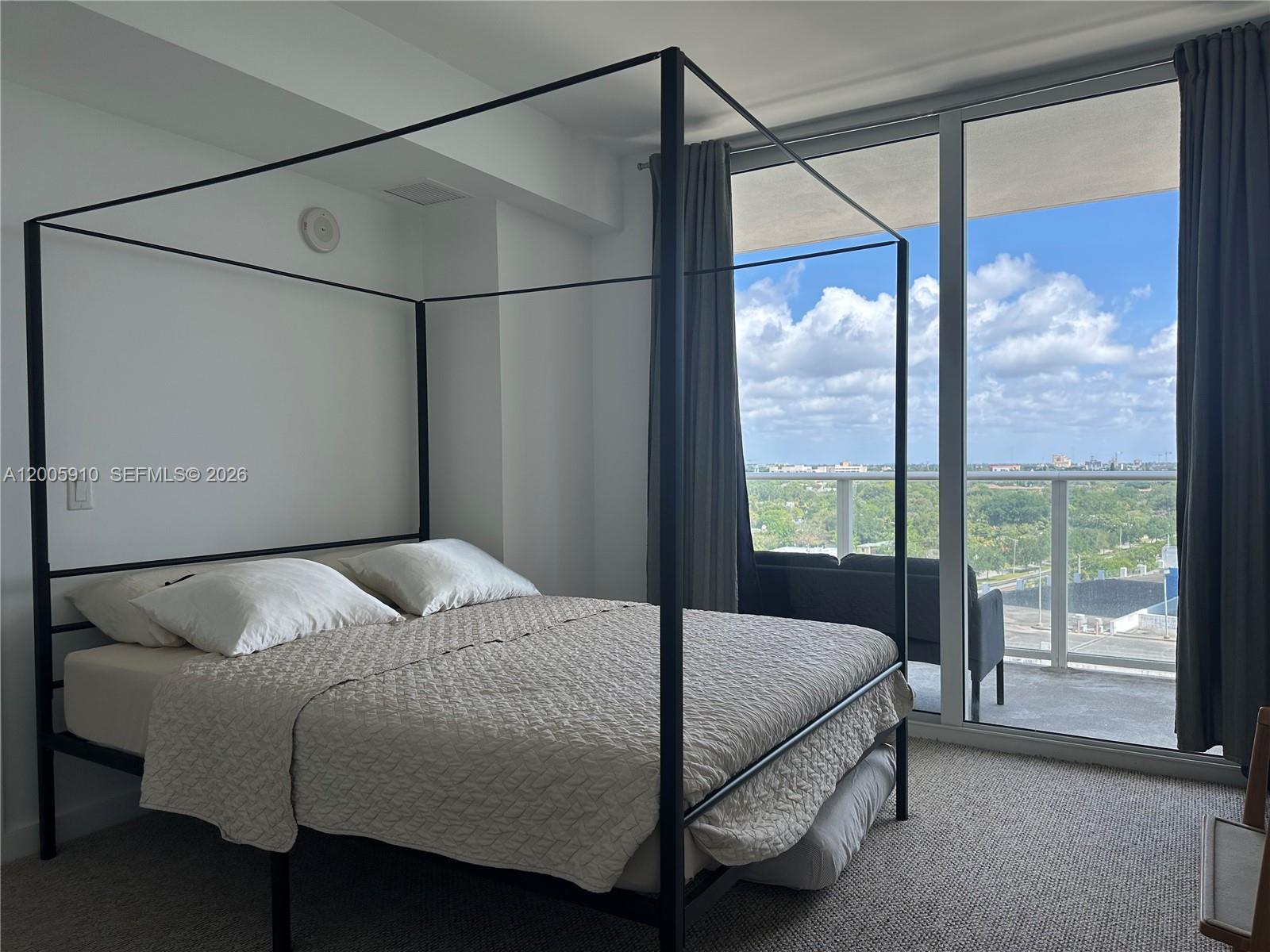 image Baltus House10