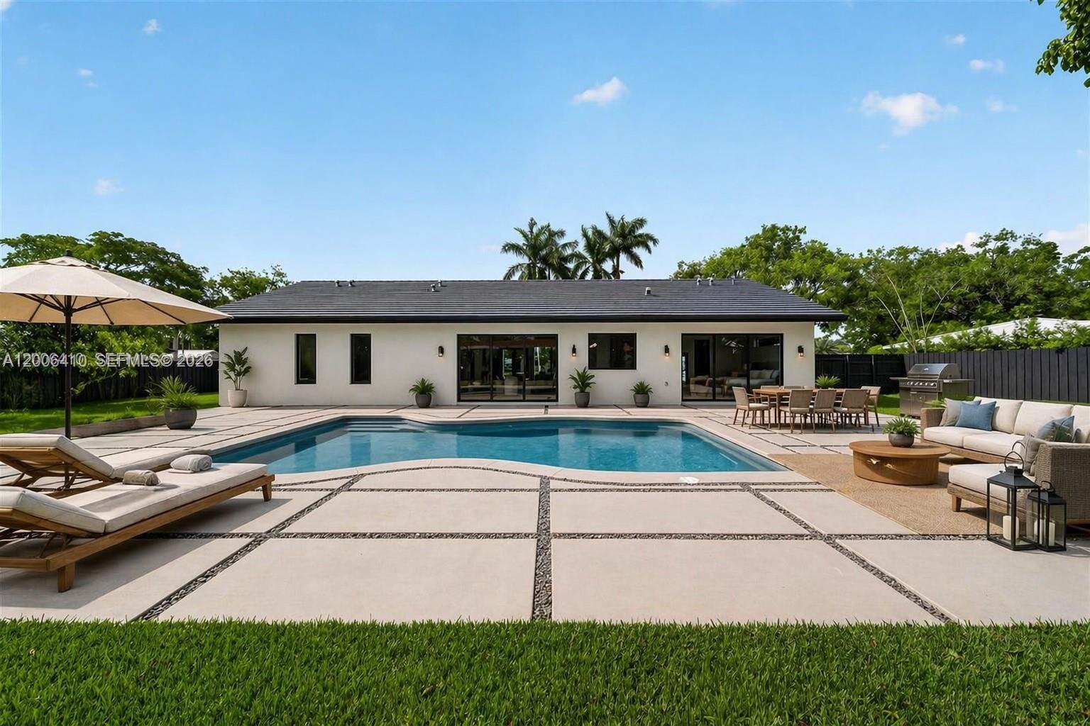 8765 SW 175th St Palmetto Bay, FL 33157